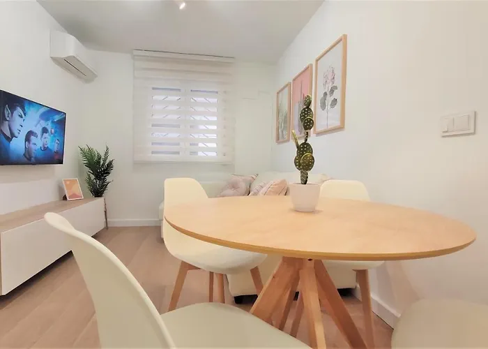 Apartamento Elena - Coqueto, Tranquilo Y Centrico